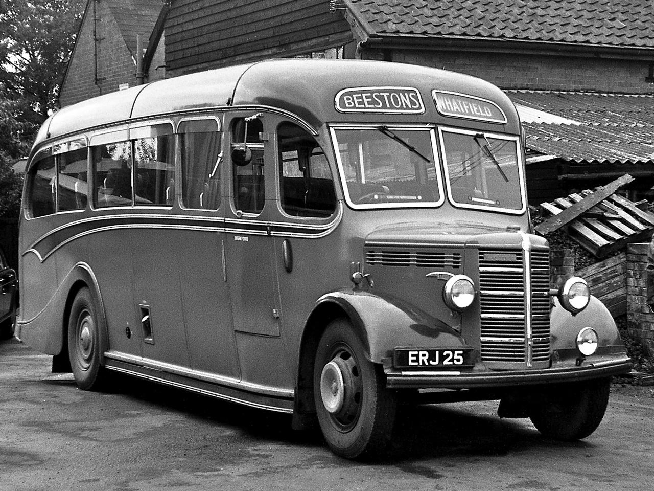 обои Bedford OB Duple Vista 1939 перед фото