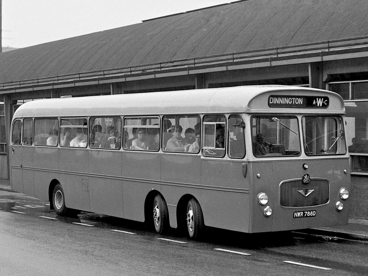 обои Bedford VAL14 (B56F) 1966 бок фото