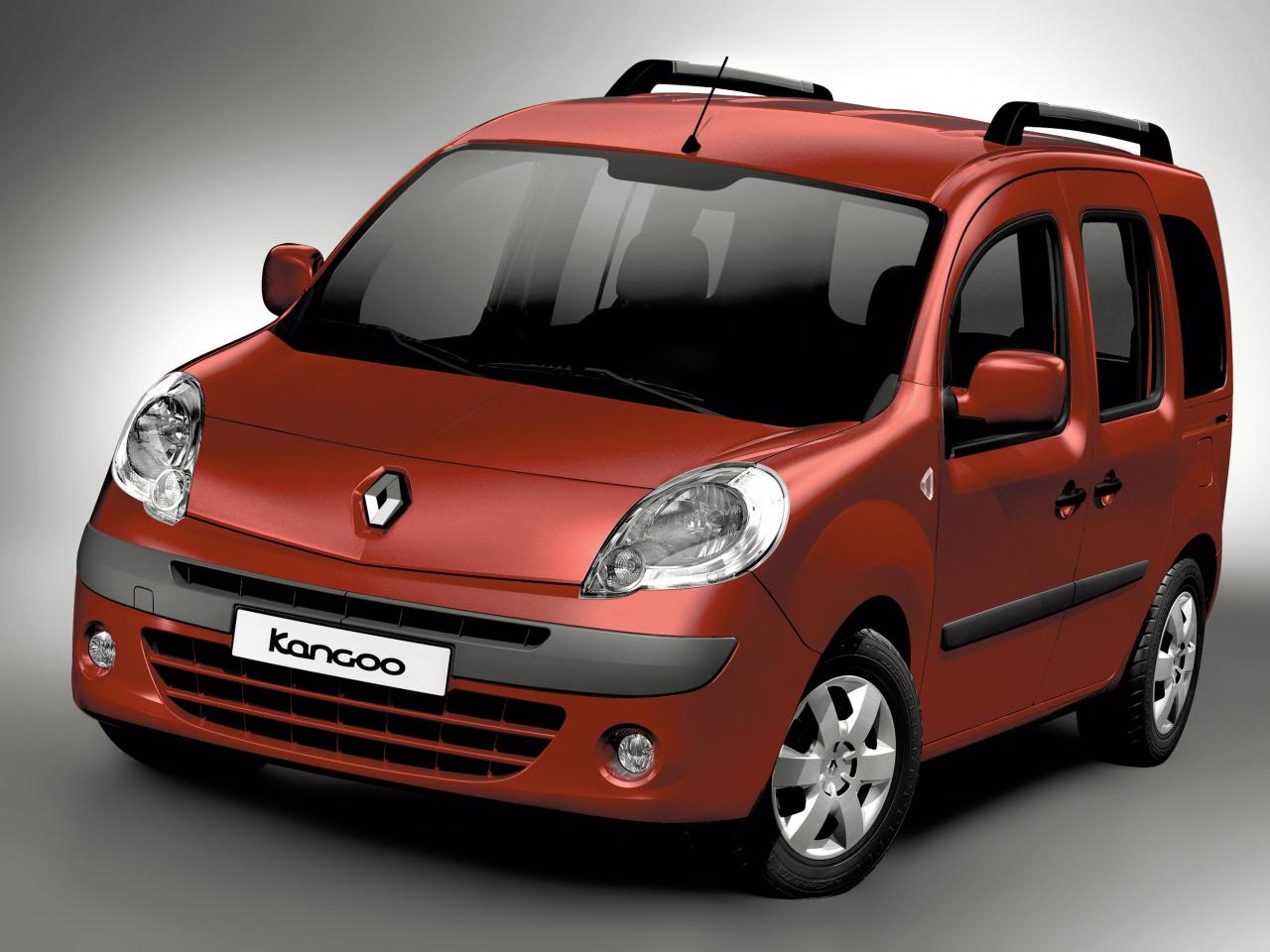 обои Renault Kangoo вид на бампер и боковую дверь фото