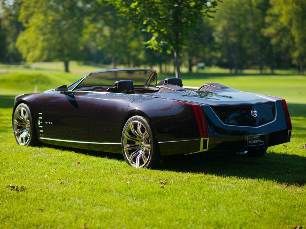 обои Cadillac Ciel Concept 2011 боком фото