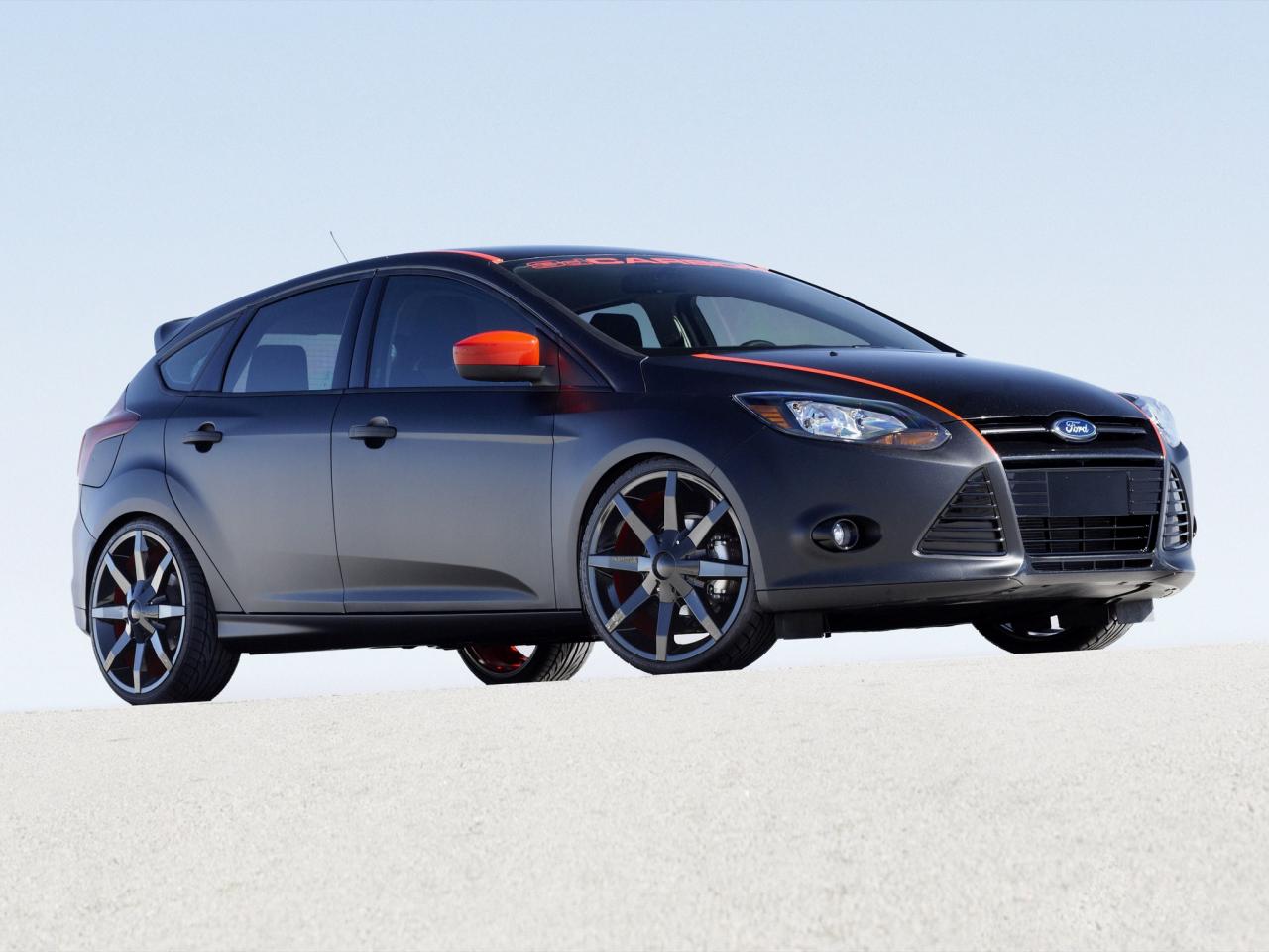 обои Ford Focus 5-door by 3dCarbon 2010 сбоку фото