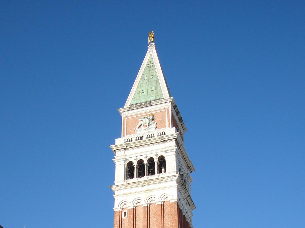 обои Башня в Италии фото