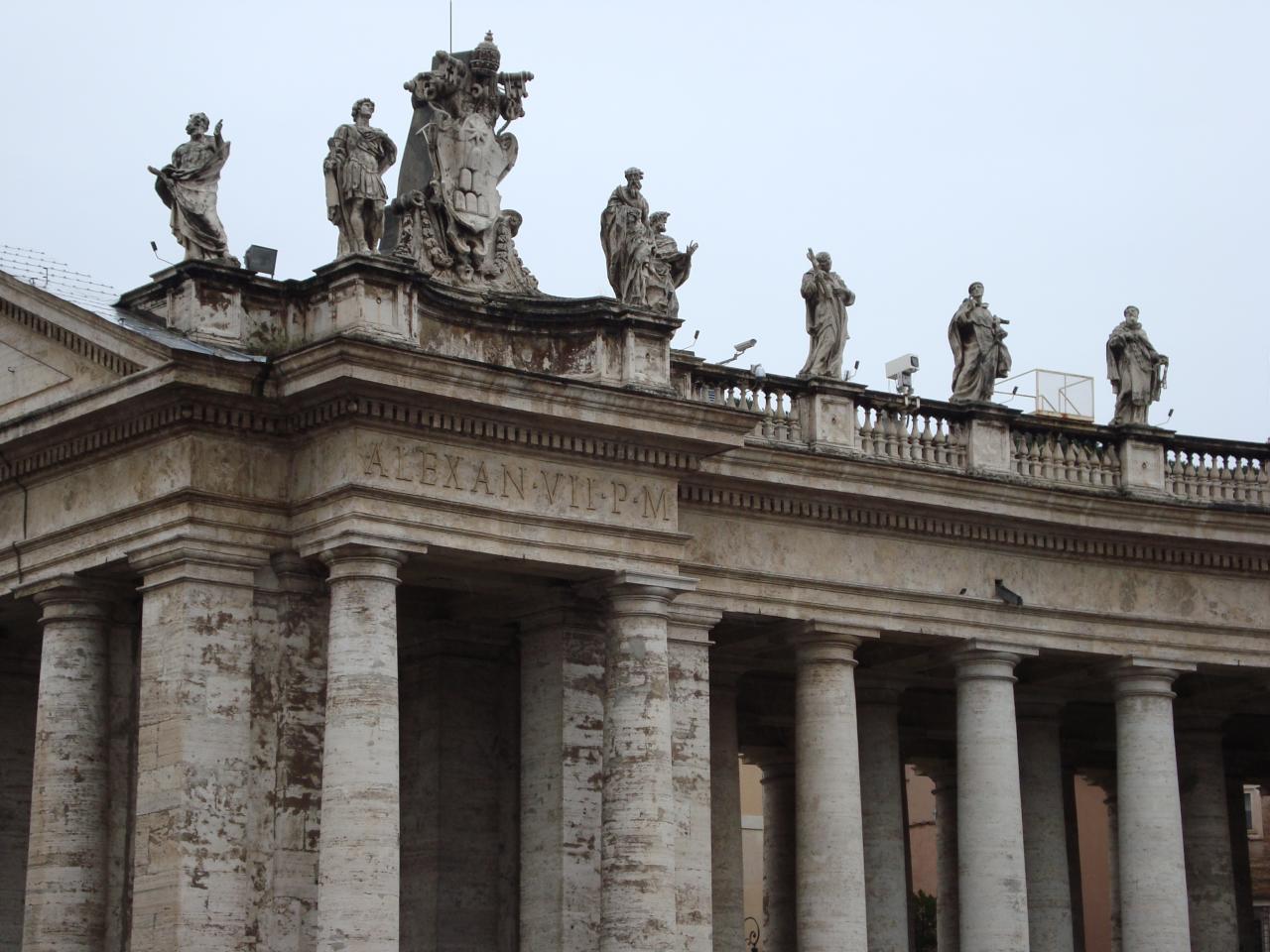 обои Колоннада на площади святого Петра в Риме фото