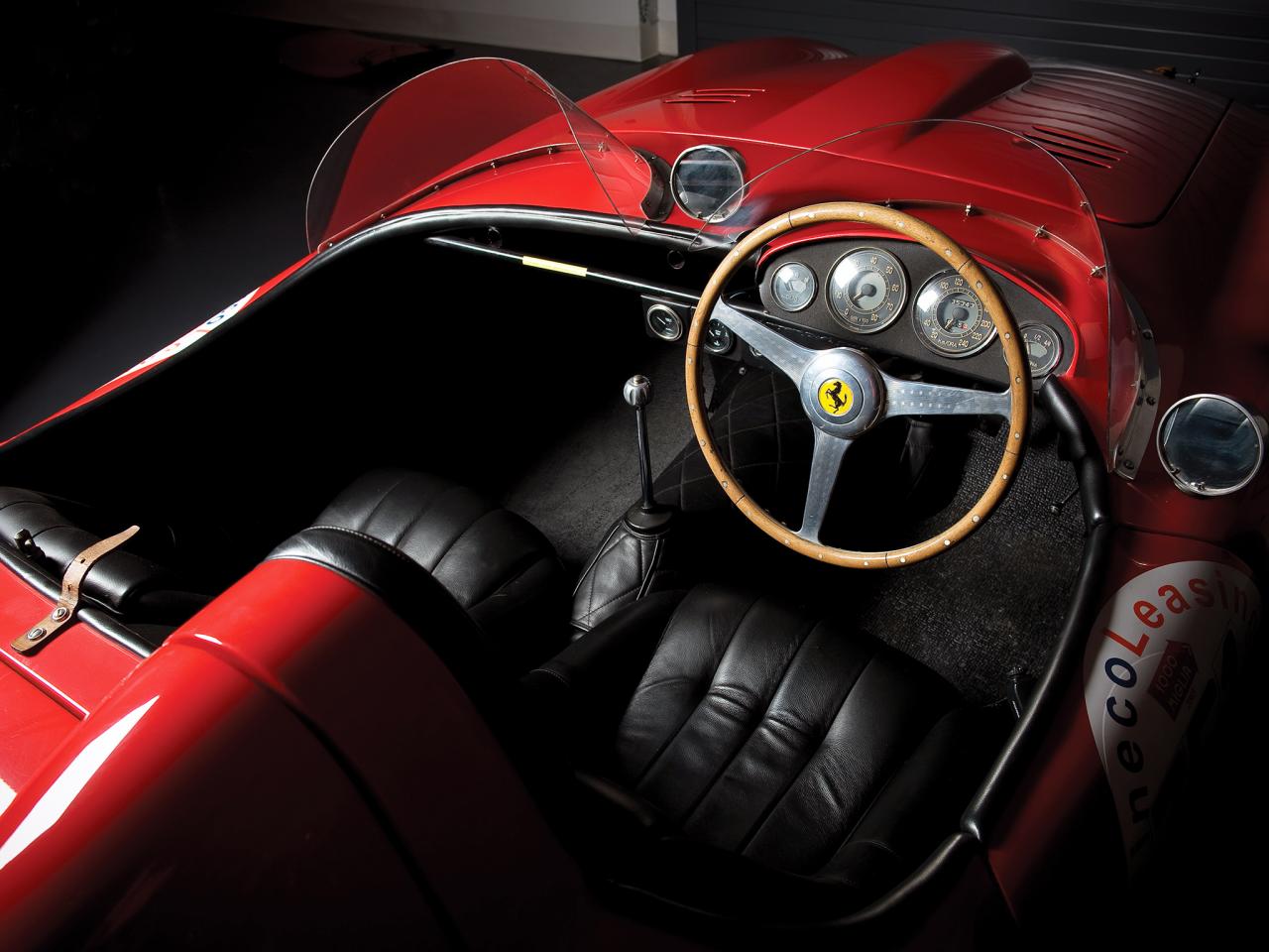 обои Ferrari 166 MM Spider Scaglietti 1953 руль фото