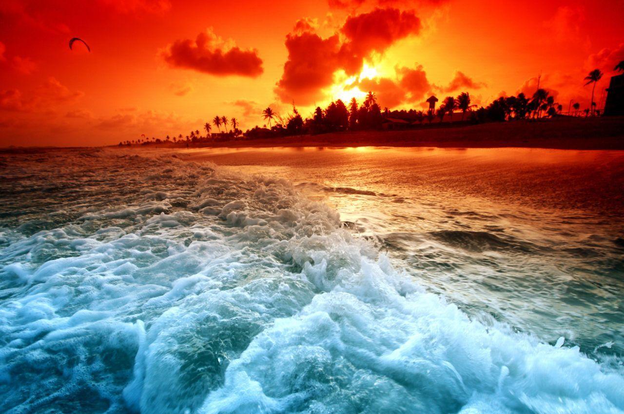 обои Тёплое море и красный закат фото