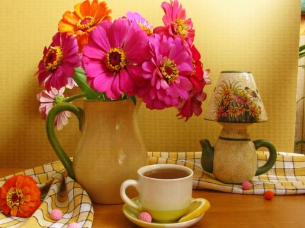 обои Чай,   цветы и лимон фото