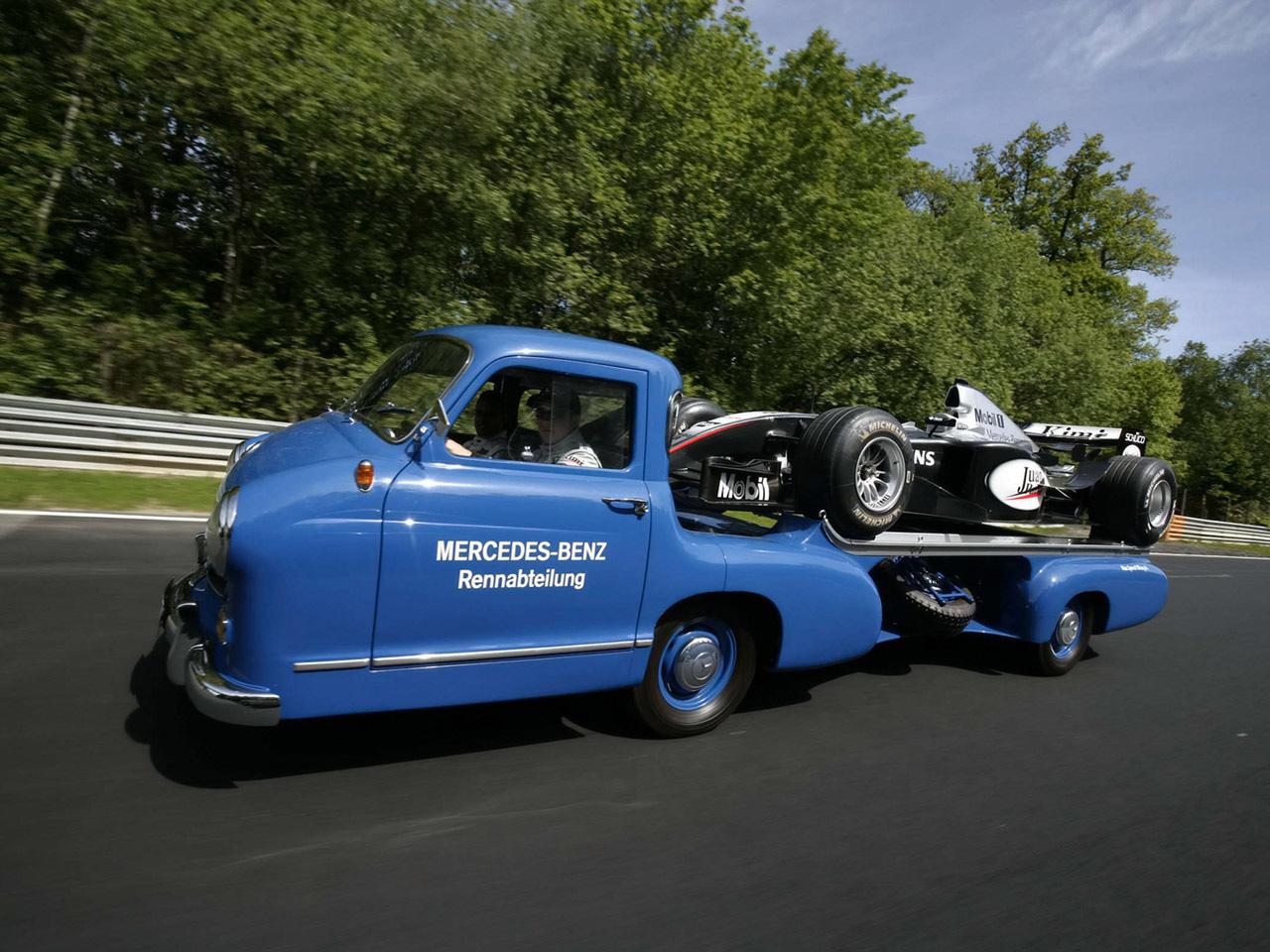 обои Mercedes-Benz Blue Wonder Transporter 1954 скорость фото