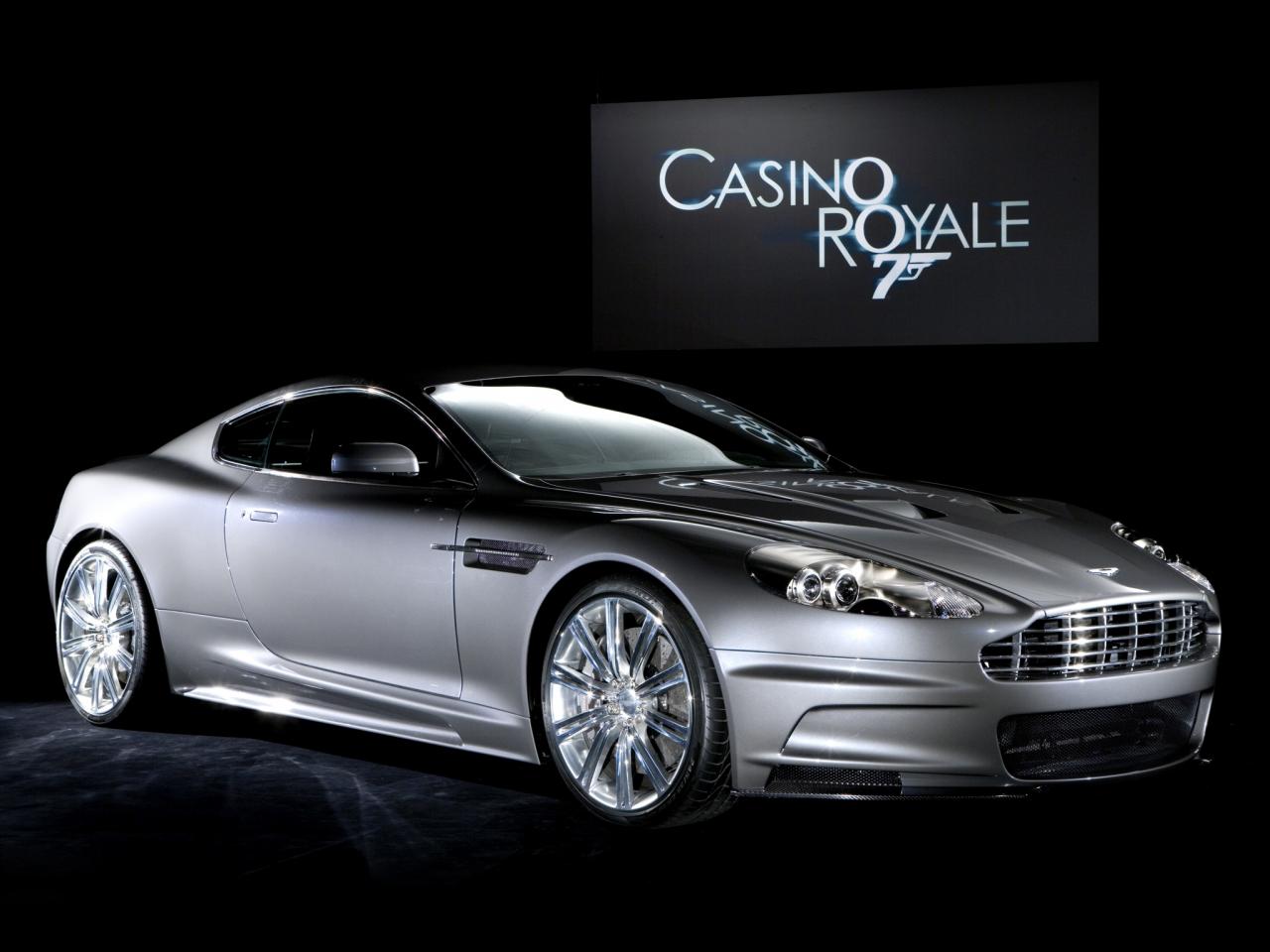 обои Aston Martin DBS 007 Casino Royale 2006 бок фото