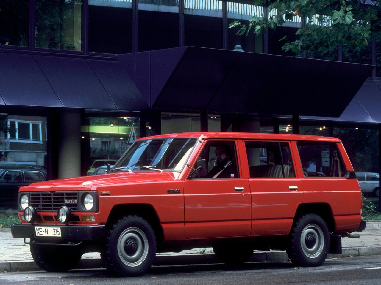 обои Datsun Patrol Station Wagon (160) 1980 бок фото