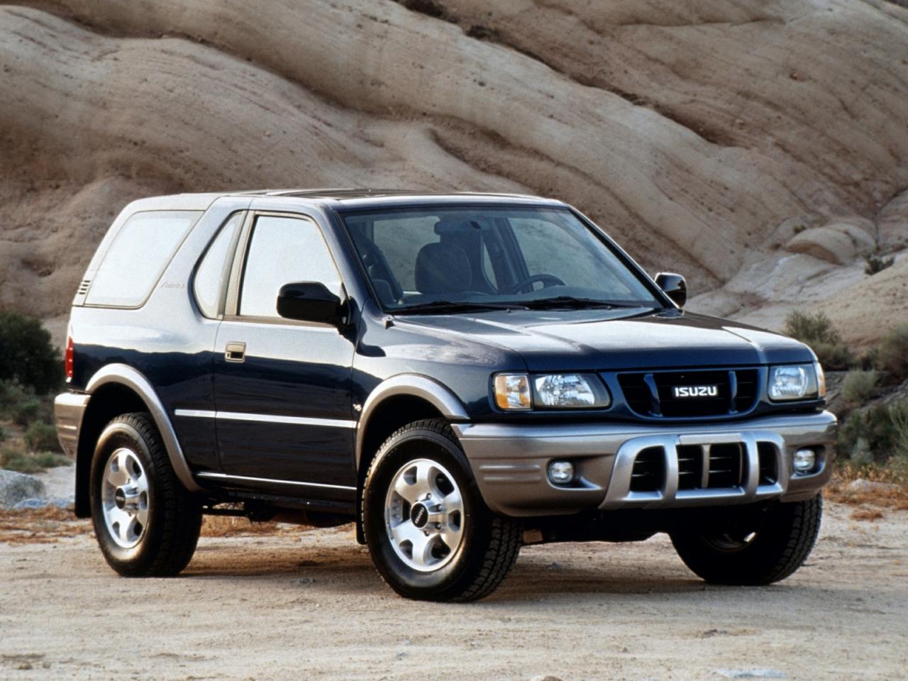 обои Isuzu Amigo S Hard Top 2000 перед фото