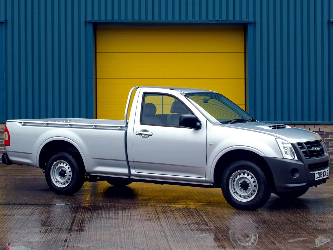 обои Isuzu Rodeo 4x2 Single Cab UK-spec 2007 бок фото