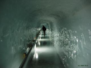 обои Ледяной туннель фото