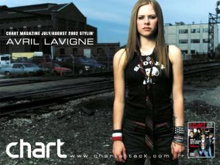 обои Avril Lavigne по стойке смирно фото