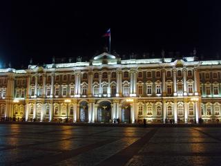 обои для рабочего стола: Зимний Дворец в Санкт-Петербурге