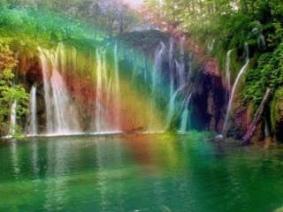 обои Водопад сквозь радугу фото