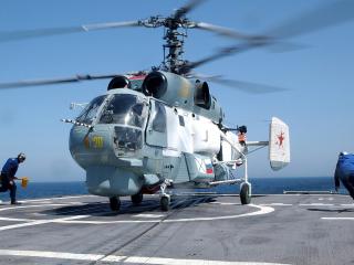 обои Вертолет россии на палубе корабля фото