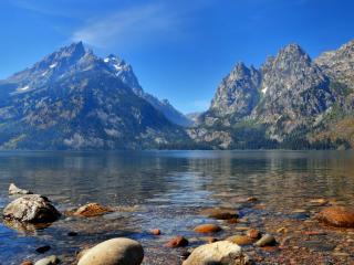 обои Озеро и горы гранитные фото