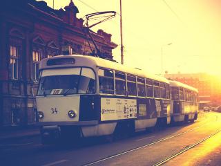 обои Трамвай на улице городa фото