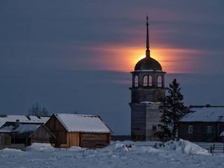 обои Зимняя деревня в лунном свете фото