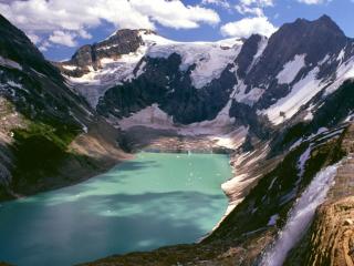 обои Горы и озеро фото