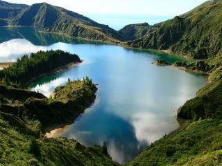обои Голубое озеро вулкана фото