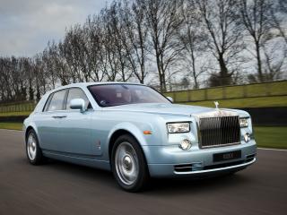 обои Rolls-Royce 102EX Electric Concept 2011 едет фото