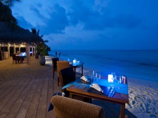 обои Ресторан на берегу моря фото