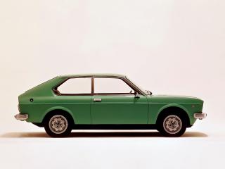 обои Fiat 128 3P Berlinetta 1975 зеленая фото