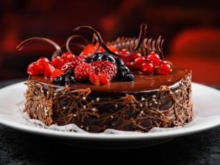 обои для рабочего стола: Шоколадный торт и ягоды сверхy