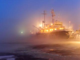 обои Корабли в тумане фото