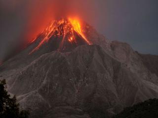 обои Извержение вулкана Суфриер-Хиллс фото