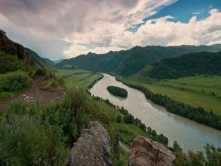 обои Алтайское головокружение над рекой фото