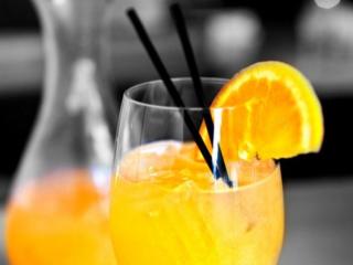 обои для рабочего стола: Апельсиновый коктейль
