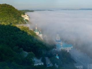 обои Храмы в тумане фото