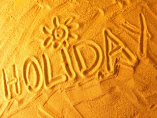 обои Пляж,   надпись на песке - HOLIDAY фото
