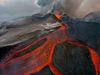 обои Извержение вулкана Плоский Толбачик фото