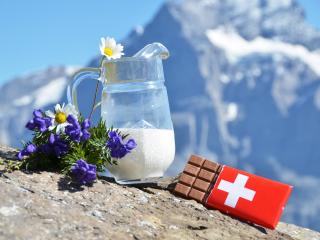 обои Швейцарский шоколад с молоком фото