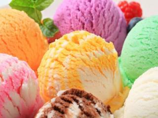 обои Разноцветное фруктовое мороженое фото