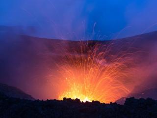 обои Извержение вулкана Толбачик фото