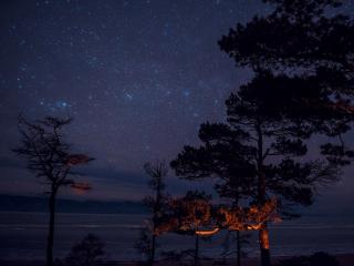 обои для рабочего стола: Звёздное небо на острове Ольхон,   Байкал