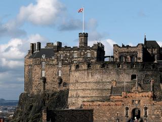 обои для рабочего стола: Edinburgh Castle, Scotland