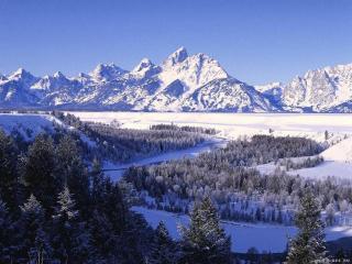 обои Горы покрытые снегом фото