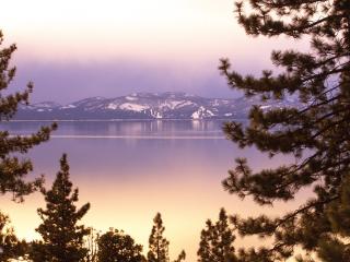 обои Lake Tahoe at Twilight, Nevada фото