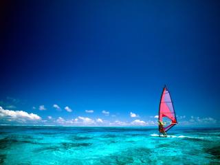 обои Catching a Breeze, Bora Bora, French Polynesia фото