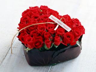 обои Подарочная коробка с розами и надписью - HAPPY фото