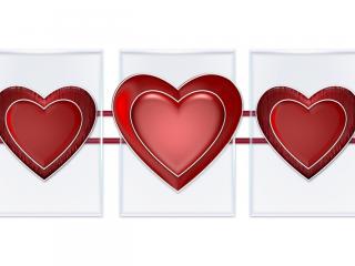 обои Три красных сердца - декор фото