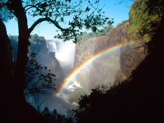 обои Victoria Falls Rainbow, Zimbabwe фото