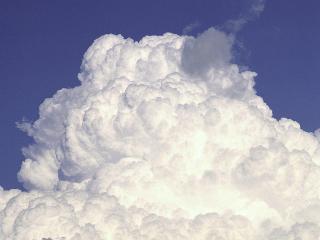 обои Одутловатые облака фото