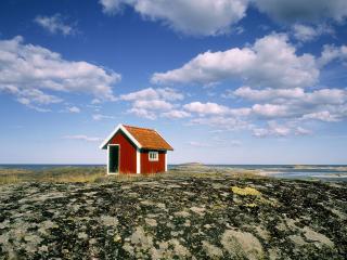 обои Small Hut at the Coastline of the Baltic Sea, Tjust Archipelago, Sweden фото