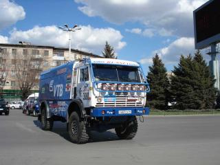 обои КАМАЗ - спортивный грузовик фото